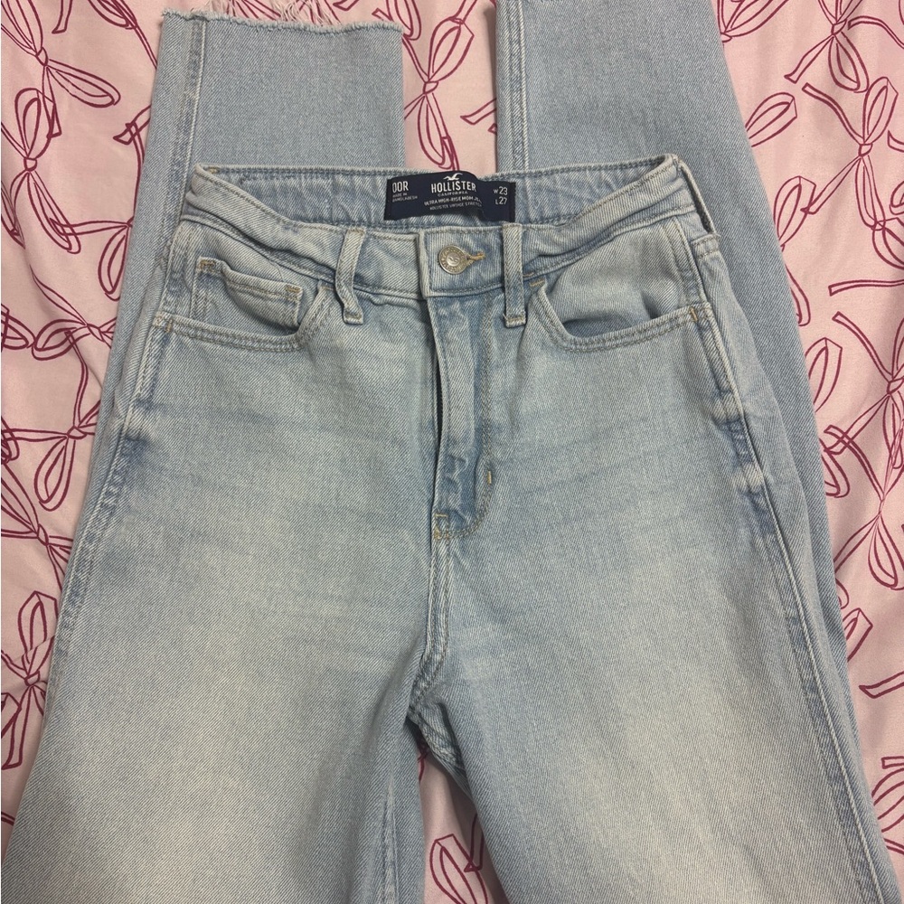 Hollister Women's Sky Blue High Rise Jeans